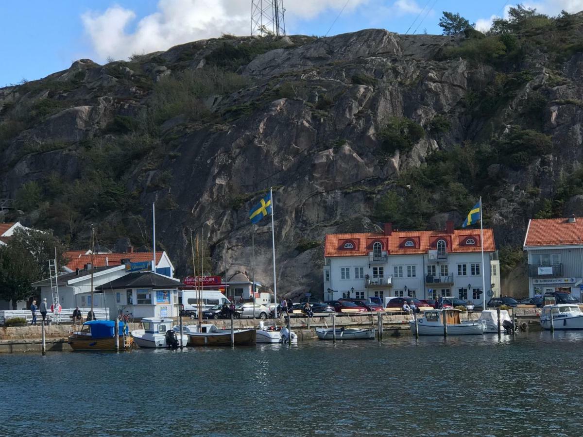 Grebbestad Laegenheter Exterior photo